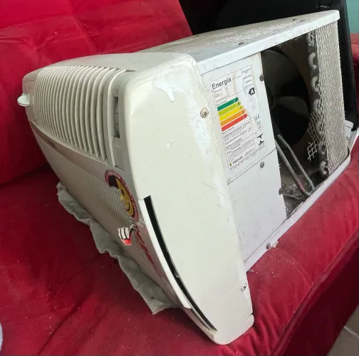 AR CONDICIONADO CONSUL 7500 BTUS