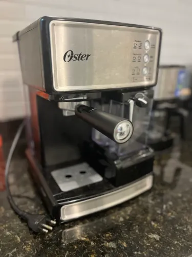 Cafeteira Oster Prima Latte