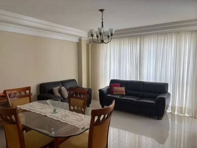 Quadra Mar Mobiliado Balneário Camboriú-SC 