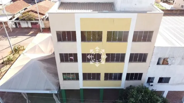Prédio Comercial de 3 pavimentos com 736 m² na Quadra 504 Norte