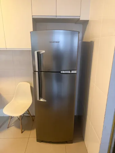 Geladeira Brastemp Clean Frost Free Inverse Inox - Excelente Estado!
