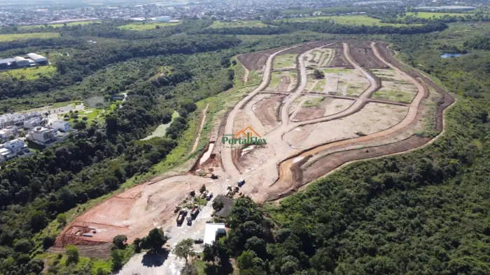 Terreno à venda em Morada de Laranjeiras - Serra/ES