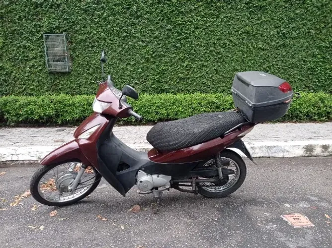 Biz 125 2010/2010 - R$8.000,00