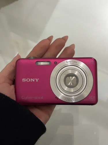 Câmera Sony Cyber-shot