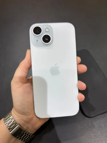 iPhone 15 128GB
