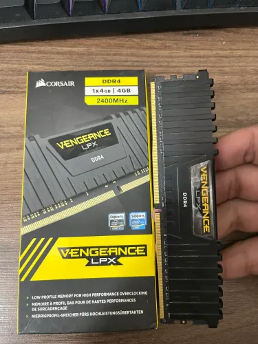 MEMÓRIA RAM 4GB DDR4