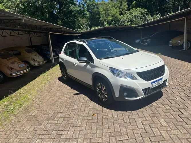 Peugeot 2008 Griffe 1.6 Flex 16V 5P Aut. 2020