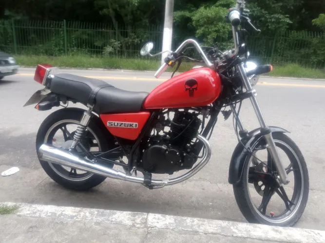 Dok ok só transferir motor elétrica pneu tudo ok relação com retentor com coroa de 35