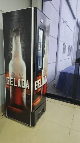 Metálico cervejeira 