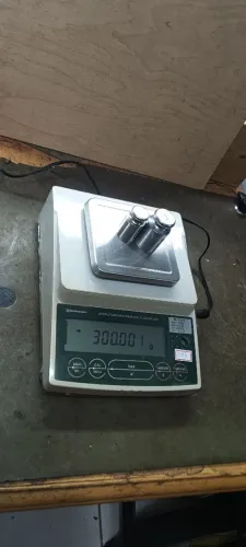Balança analítica Shimadzu Bl320h 0,001gg