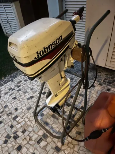 MOTORES POPA JOHNSON E SUZUKI USADOS