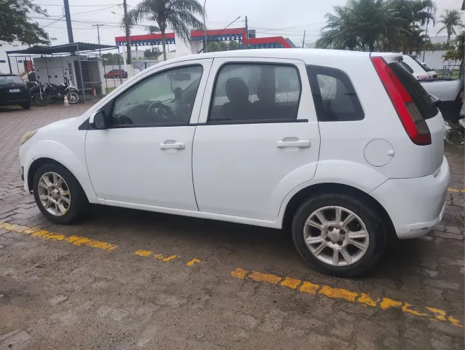 Ford Fiesta 1.6 8V Flex/class 1.6 8V Flex 5P 2013