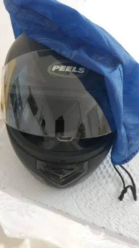 Capacete Peels