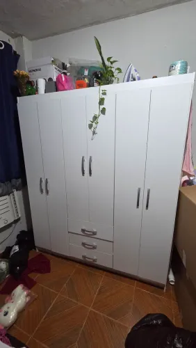 Guarda-roupa solteiro