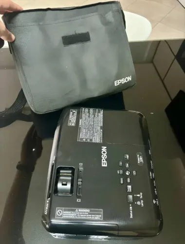 Projetor Profissional Epson S18+ Wi-Fi