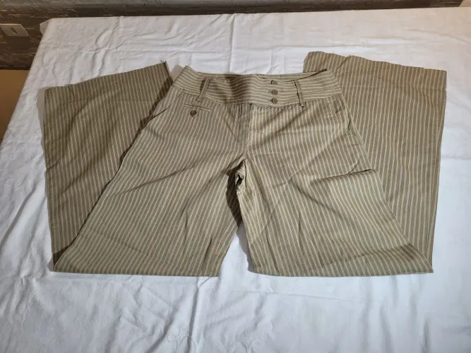 Calça feminina Pantalona Marca BCBGMAXAZRIA