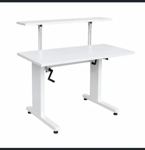 Mesa e cadeira escritório/home office