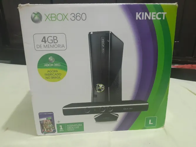 Xbox 360 4 GB mais Kinect memória externa 320 GB dois controles