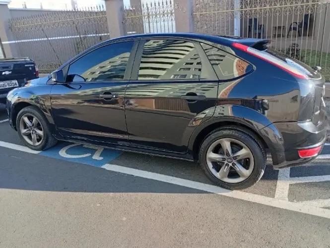 Ford Focus 1.6 S/se/se Plus Flex 8v/16v 5P 2010