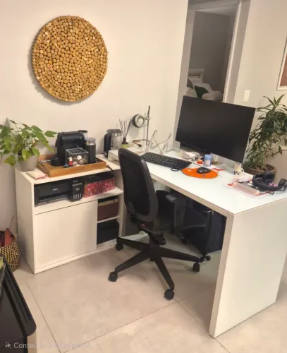 Vendo escrivaninha Tok Stok em L
