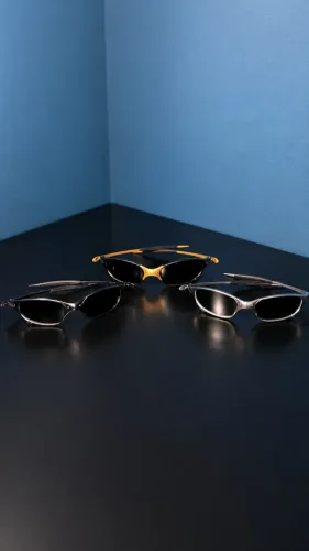 ÓCULOS DE SOL JULIET 24K ESPELHADA