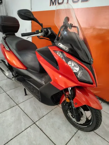Kymco Downtown 300i 2020 Laranja