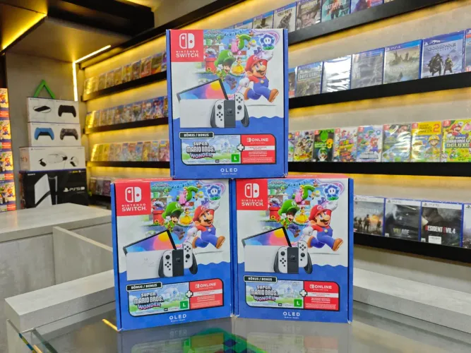 Nintendo Switch OLED - Novo - Lacrado Com 1 jogo Mario Wonder