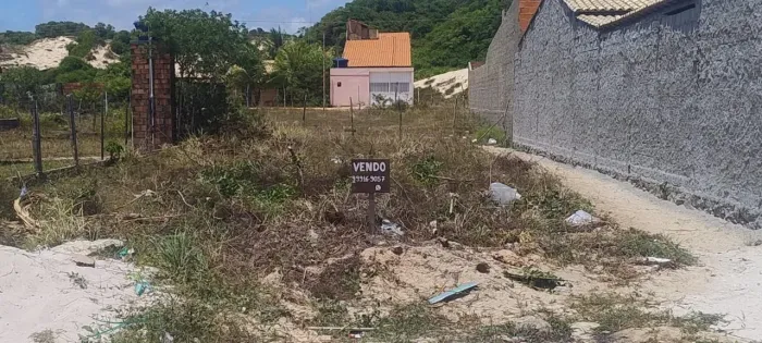 Terreno 10x30 na Praia do Abaís próximo às dunas - R$ 40 mil