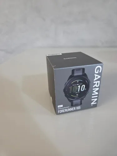 Relógio Garmin FORERUNNER 165 Black