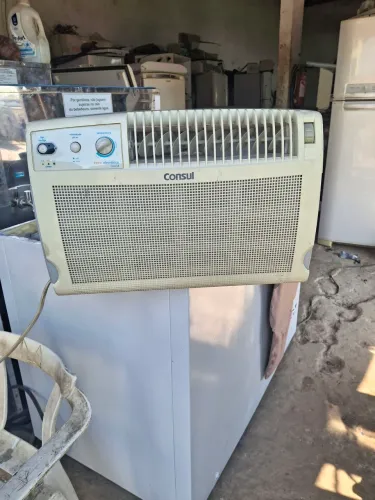 Ar de janela consul 7500 BTUs 