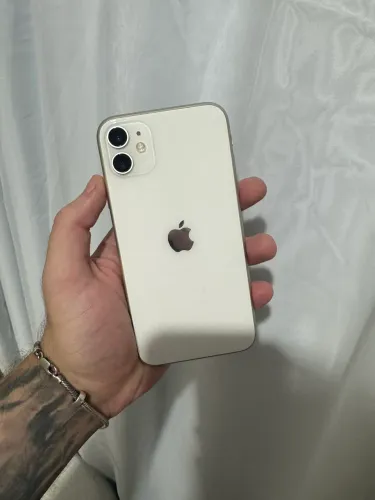 iPhone 11 128g
