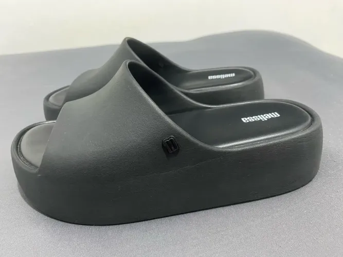 Melissa free platform slide