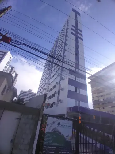 Apt. 100mt2, para Alugar no Espinheiro Conforto, Excelente Localização e Qualidade de Vid