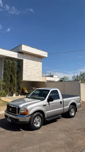 Ford F-250 XLT 4.2 TB Diesel 2000