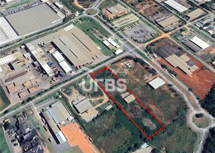 Area de 12.500m2 em Senador Canedo no distrito Agro Industrial