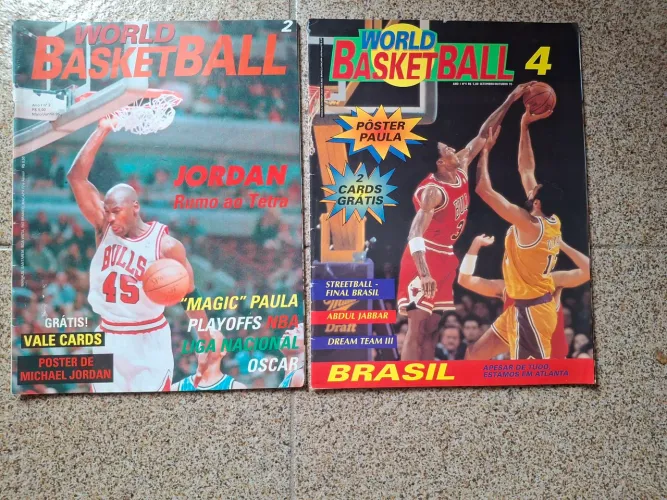 Revistas World Basketball - Lote com 2 unidades