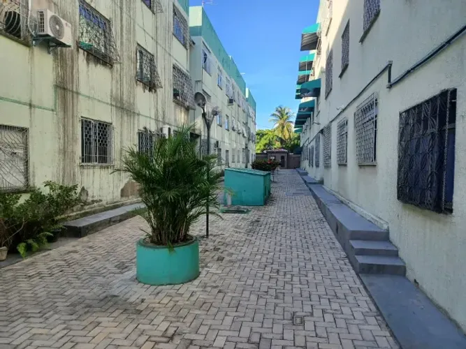 Condomínio Linhares, apartamento com 03 quartos, 02 banheiros