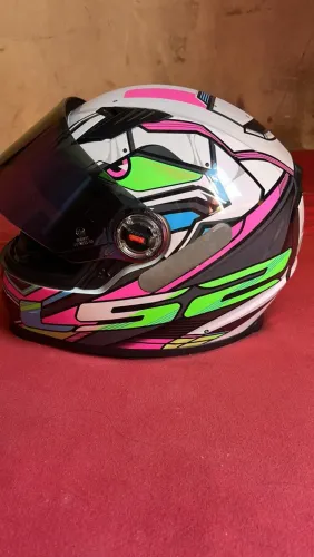 Vendo esse capacete ls2