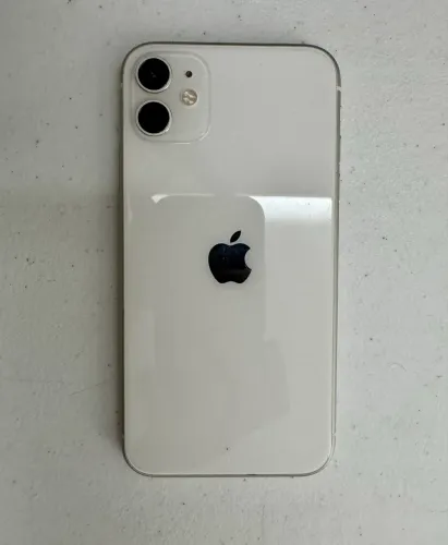 iPhone 11 64GB