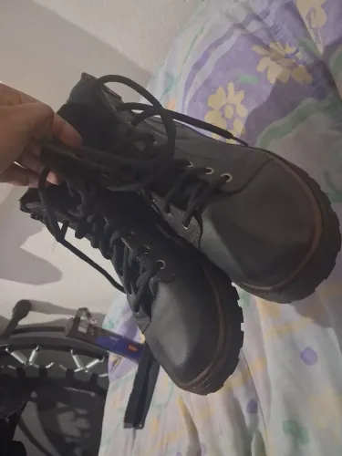 Bota Stefanini preta
