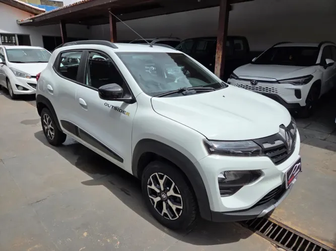 Renault Kwid Outsider 1.0 Flex 12V 5P Mec. 2023