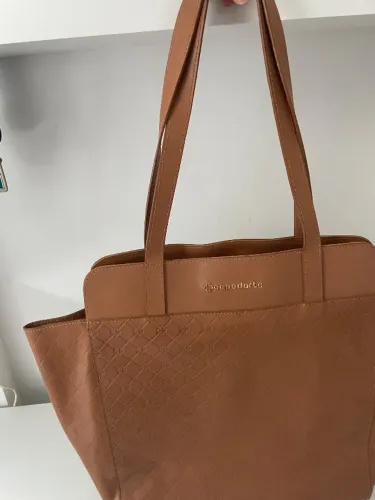 Vendo bolsa em Couro Legítimo