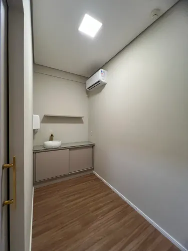 Sublocação de sala / consultório 