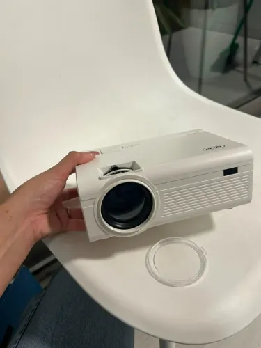 Projetor Knup PJ002 LED Full HD 1080p - Impecável na Caixa