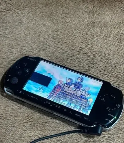 PSP 3001 + Final Fantasy