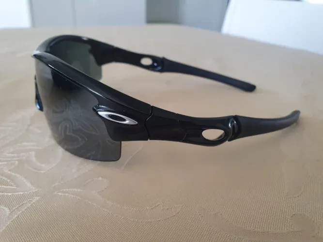 Óculos OAKLEY ORIGINAL - Moder Radar Path EV - Com caixa - Lentes Polarizadas