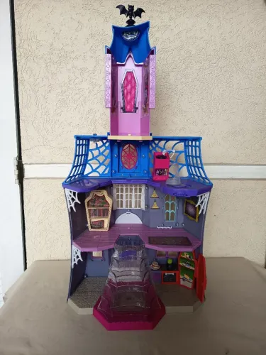 Casa Vampirina Disney Scare B&B Gigante - Descontinuada