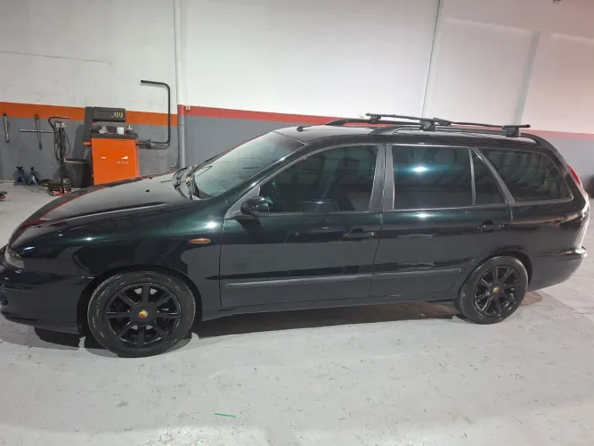 Fiat Marea Weekend ELX 2.0 20V 4P 2000