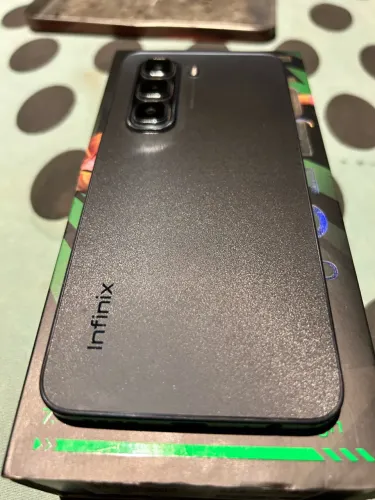 Hot 50 Pro Celular Gamer