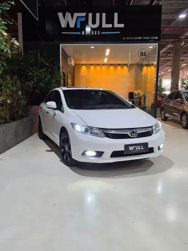 Honda Civic Sedan EXS 1.8/1.8 Flex 16V Aut. 4P 2013